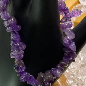 Pretty Amethyst Crystal Chip Bracelet